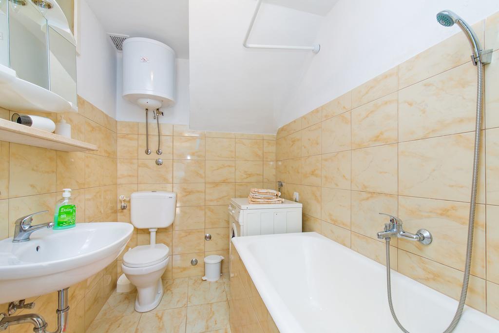 Apartman Monkovic Мокошиця Екстер'єр фото
